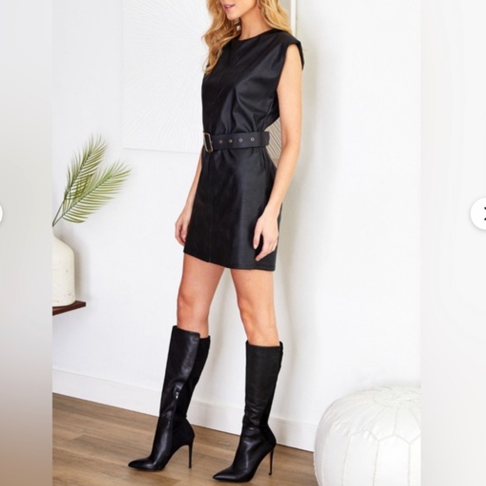 NWOT venti6 Italy Faux Leather Shoulder Pad Mini Dress size L